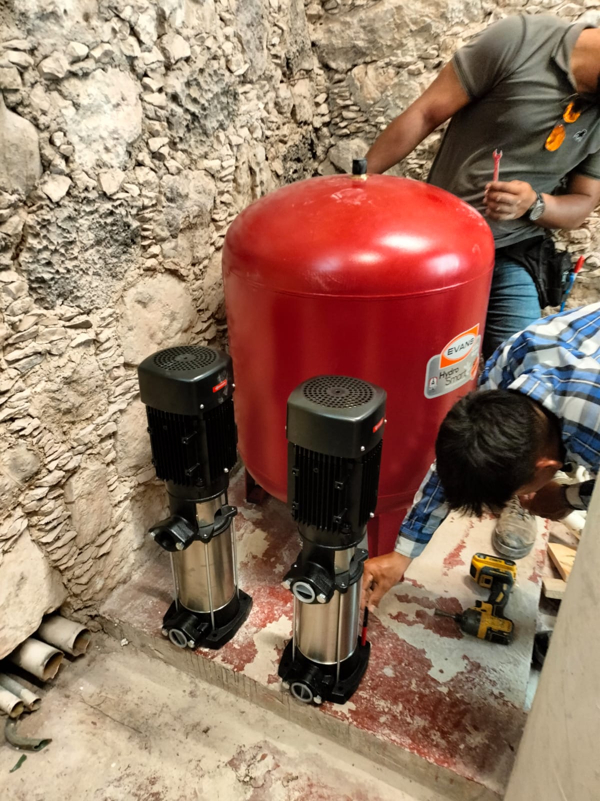 Instalaciones y equipos de ingeniería TM